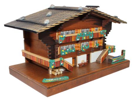 CH0016 Musikchalet Braun Matt